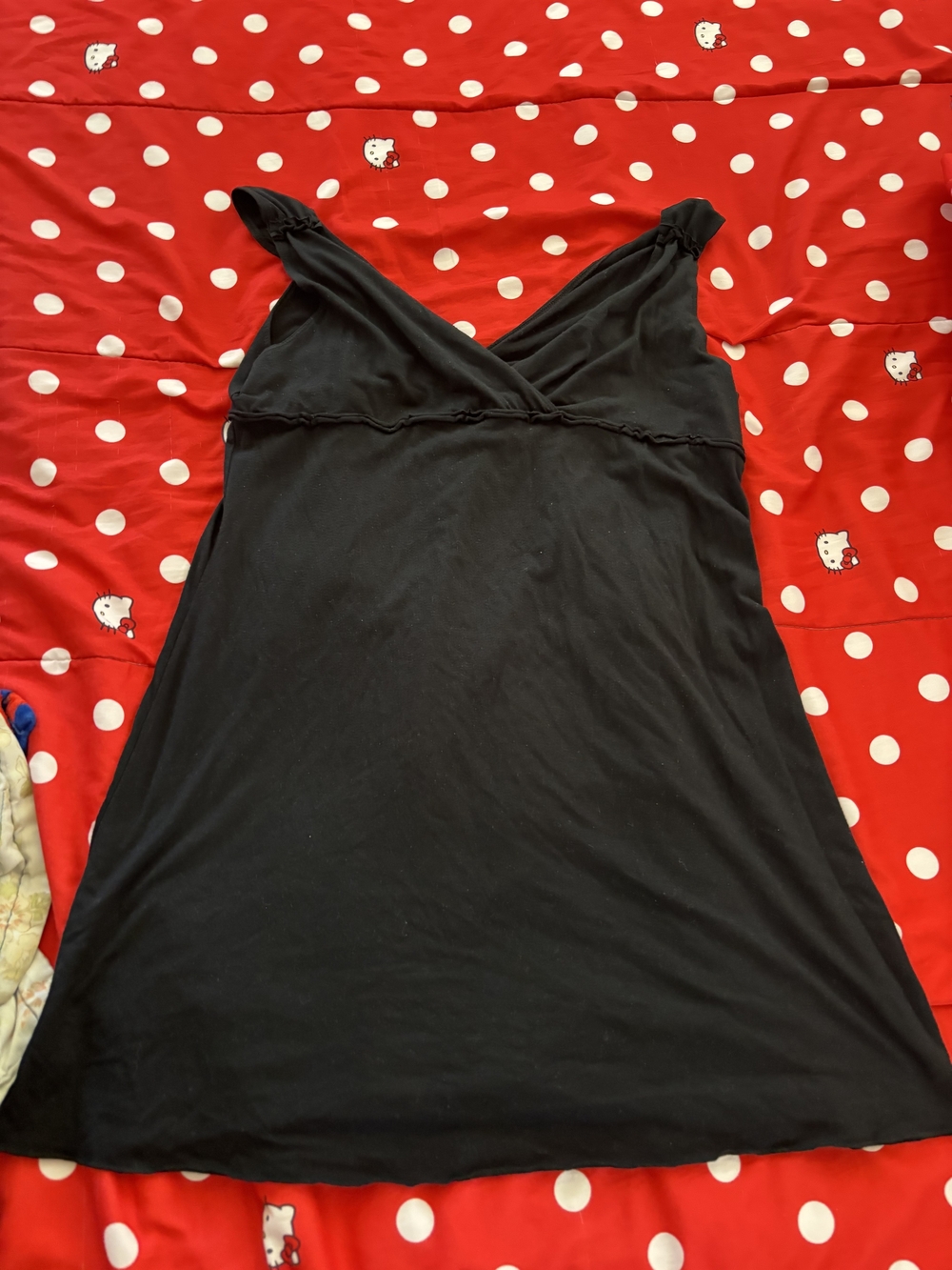 Black V-Neck Mini Dress - Classic Sleeveless Style